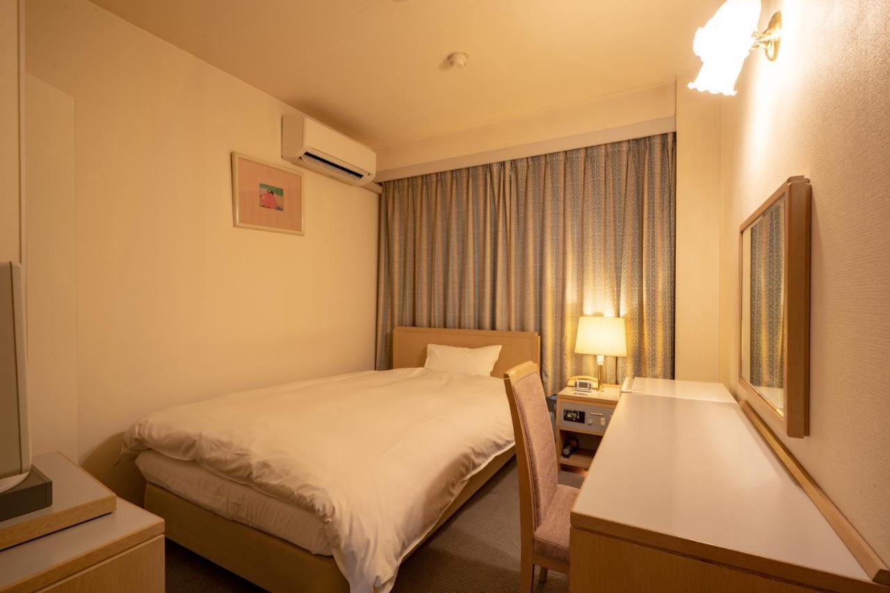 Kitsuregawa Country Club & Bihada Onsen Hotel Kitsuregawa Sakuyama Extérieur photo