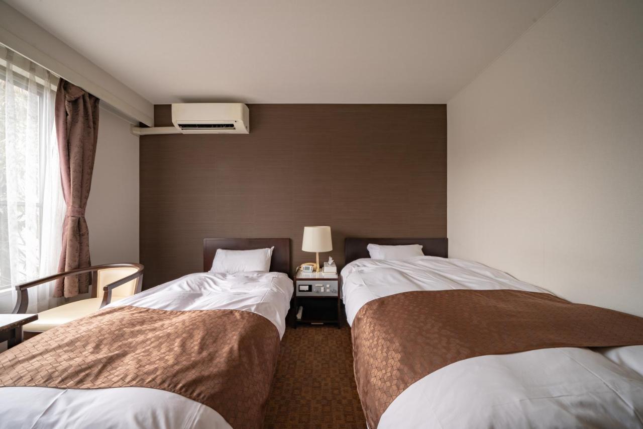 Kitsuregawa Country Club & Bihada Onsen Hotel Kitsuregawa Sakuyama Extérieur photo